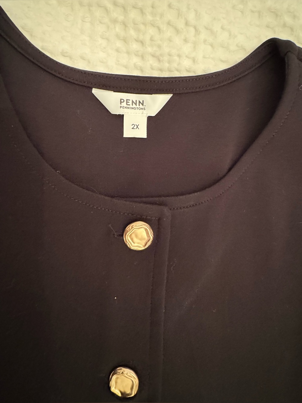 Button down vest - Picture 2 of 4